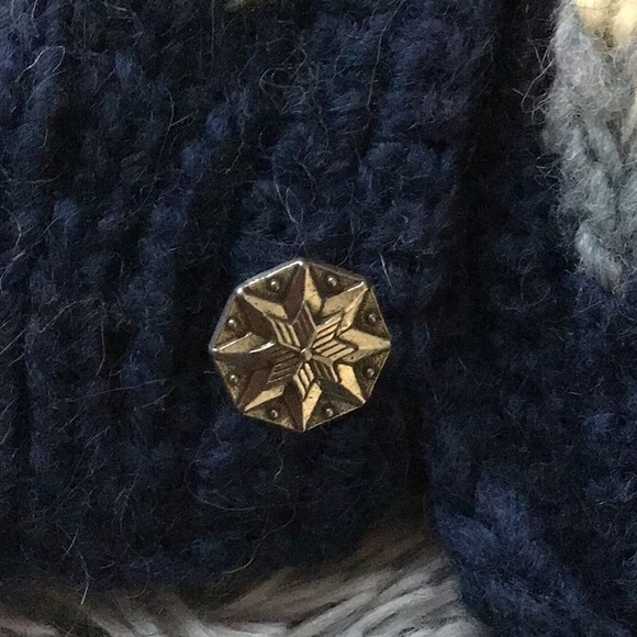 Homemade wool sweater - Picture 5 of 5